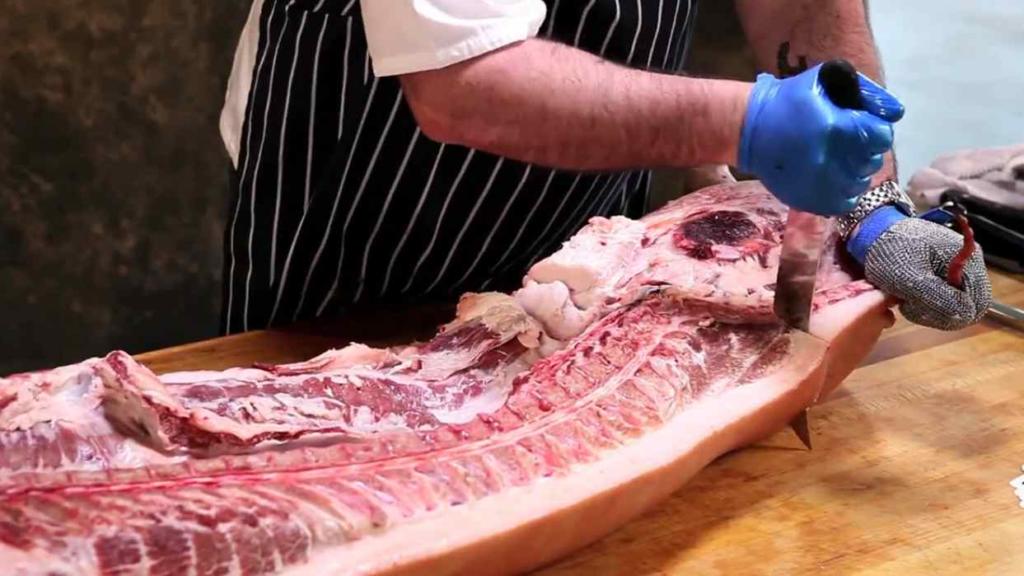VIDEO: Hog Butchering.
